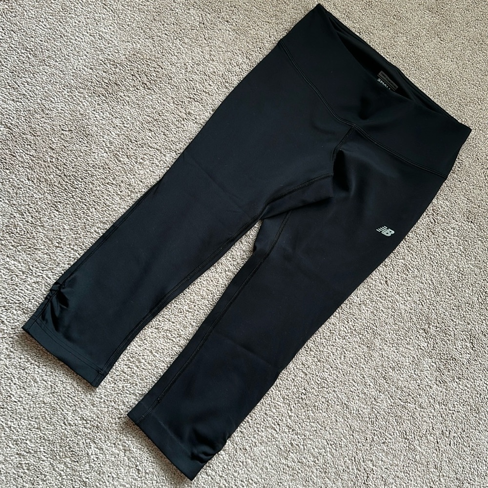 New balance capris leggings.